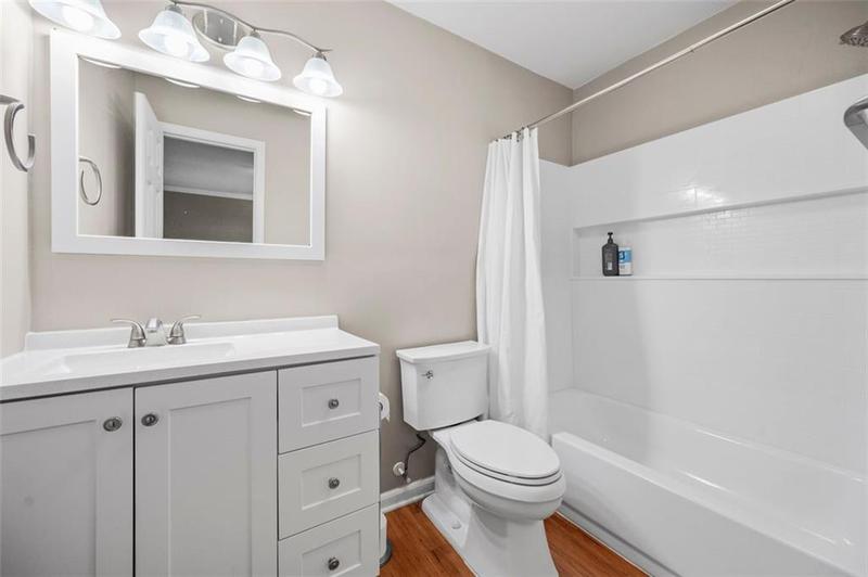Image for property 3542 CHATTAHOOCHEE SUMMIT Lane, Atlanta, GA 30339