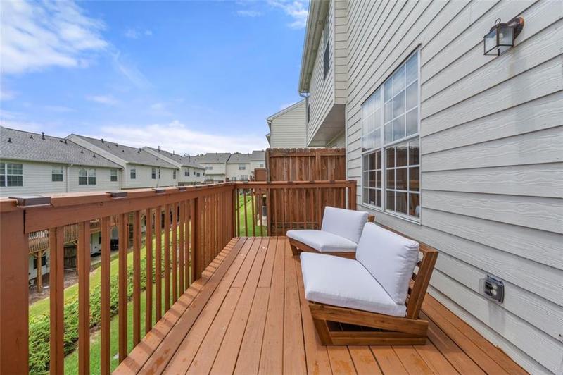 Image for property 3542 CHATTAHOOCHEE SUMMIT Lane, Atlanta, GA 30339