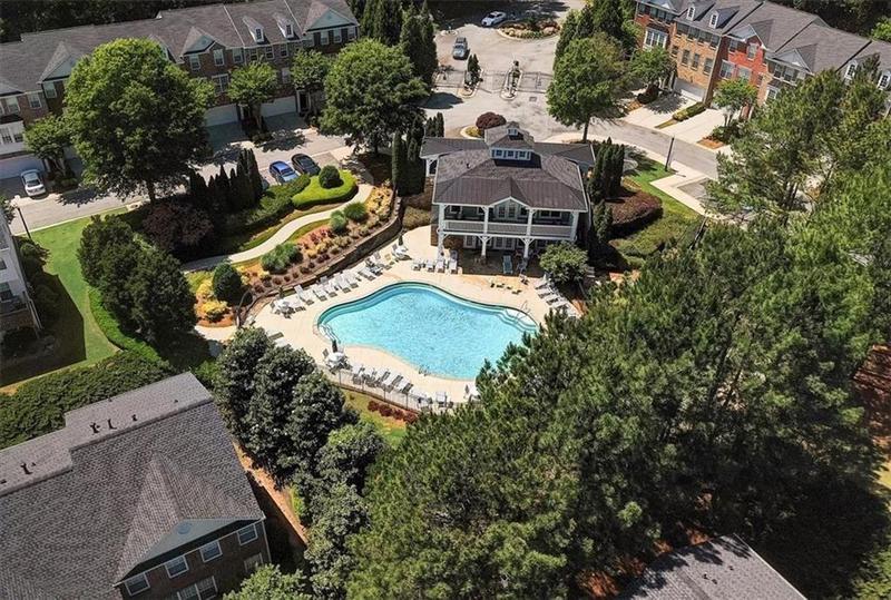 Image for property 3542 CHATTAHOOCHEE SUMMIT Lane, Atlanta, GA 30339
