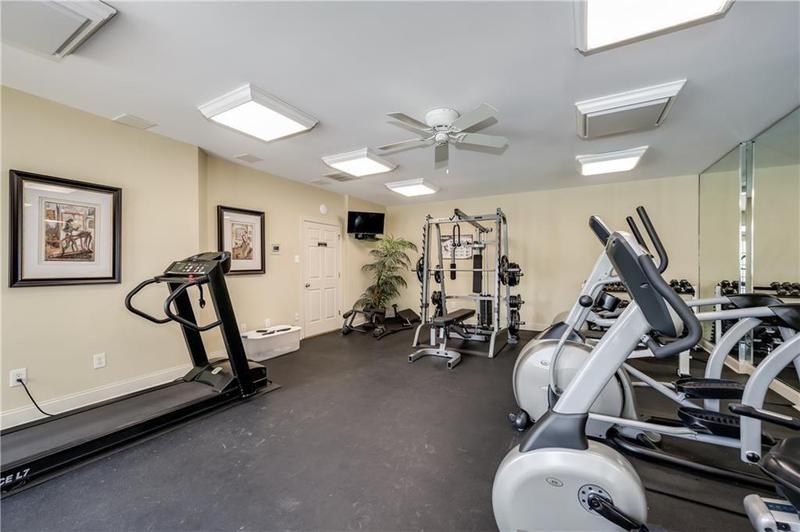 Image for property 3542 CHATTAHOOCHEE SUMMIT Lane, Atlanta, GA 30339