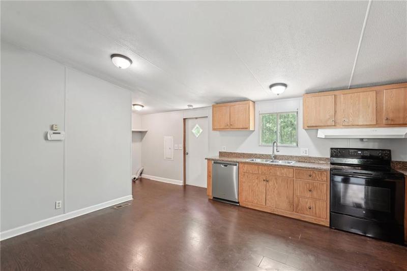 Image for property 135 April Trace, Dawsonville, GA 30534