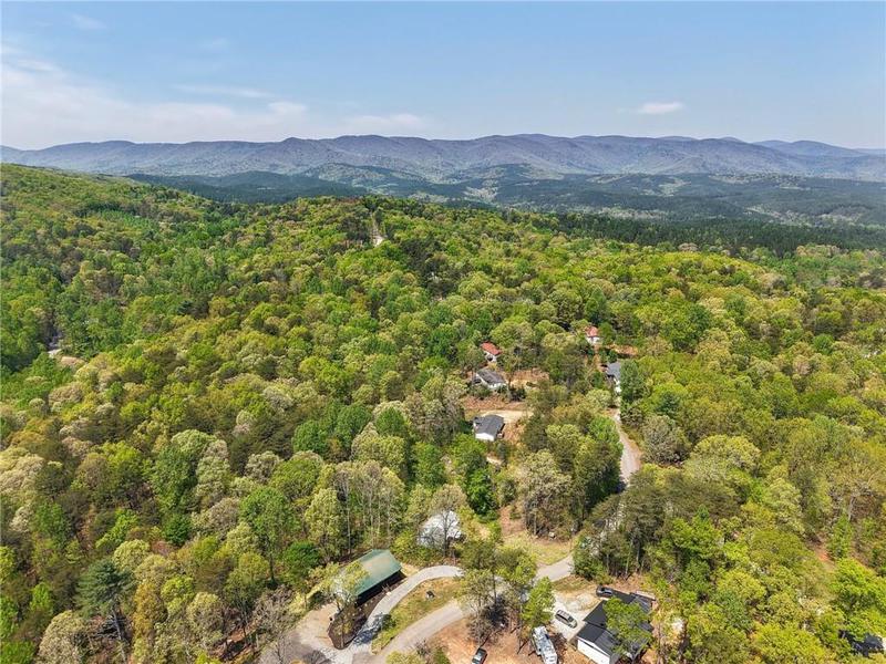 Image for property 135 April Trace, Dawsonville, GA 30534