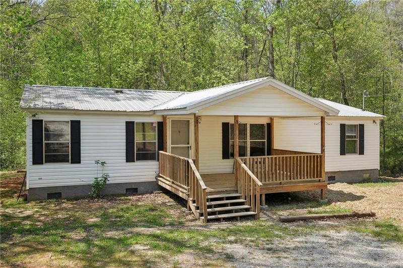 Image for property 135 April Trace, Dawsonville, GA 30534