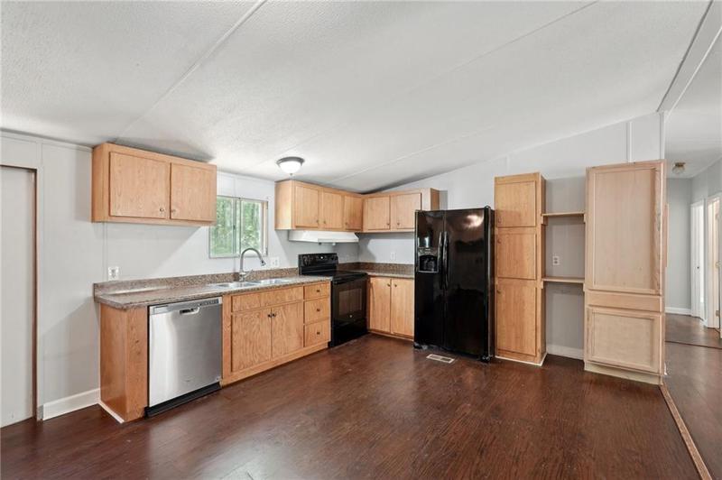 Image for property 135 April Trace, Dawsonville, GA 30534