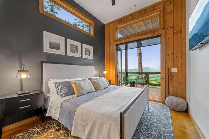 Image for property 566 Cohutta Mountain Road, Blue Ridge, GA 30513