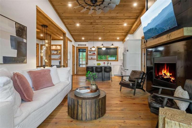 Image for property 566 Cohutta Mountain Road, Blue Ridge, GA 30513