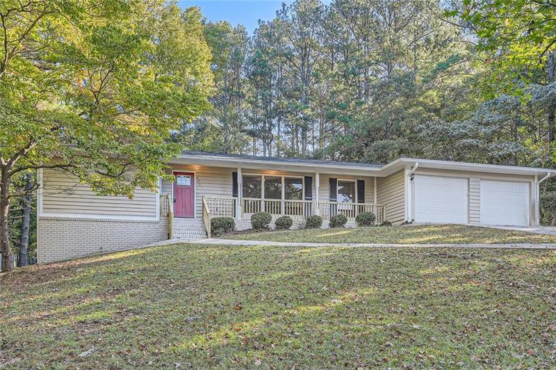 Image for property 443 Creekwood Pass, Dallas, GA 30157
