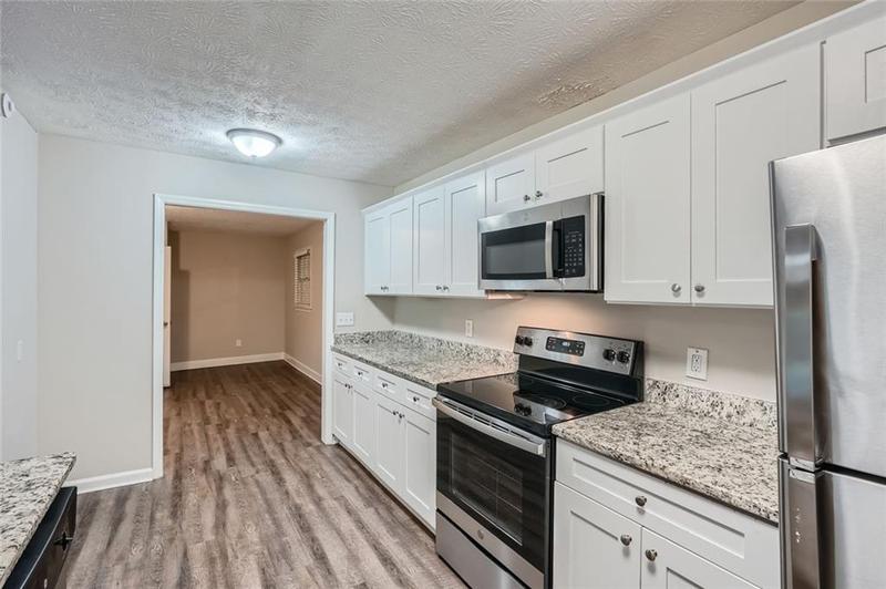 Image for property 443 Creekwood Pass, Dallas, GA 30157