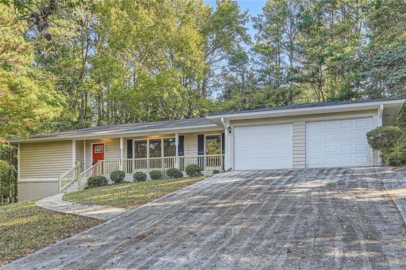 Image for property 443 Creekwood Pass, Dallas, GA 30157