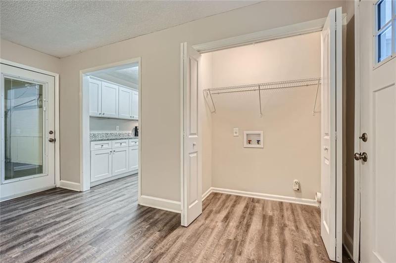 Image for property 443 Creekwood Pass, Dallas, GA 30157