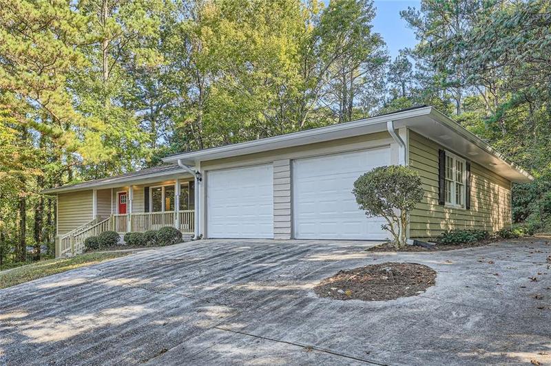 Image for property 443 Creekwood Pass, Dallas, GA 30157
