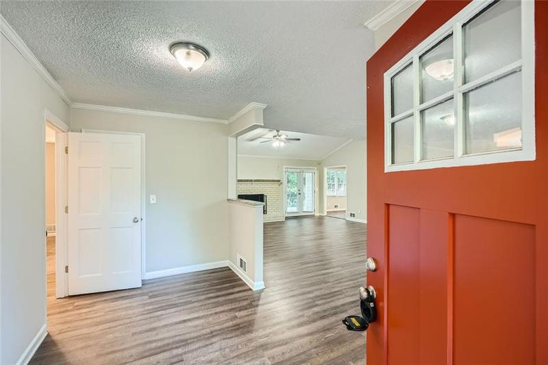 Image for property 443 Creekwood Pass, Dallas, GA 30157