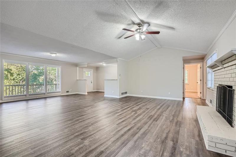 Image for property 443 Creekwood Pass, Dallas, GA 30157