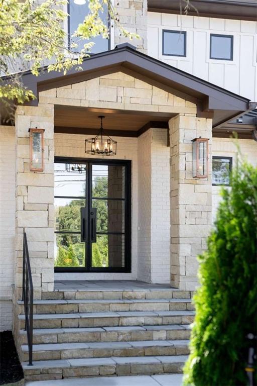 Image for property 1413 Windsor Parkway, Brookhaven, GA 30319