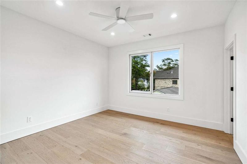 Image for property 1413 Windsor Parkway, Brookhaven, GA 30319