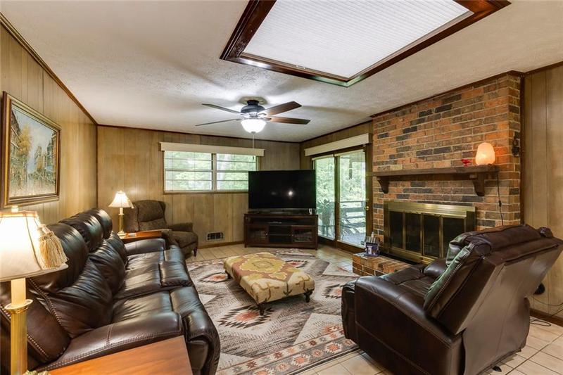 Image for property 2425 Maclaren Circle, Dunwoody, GA 30360