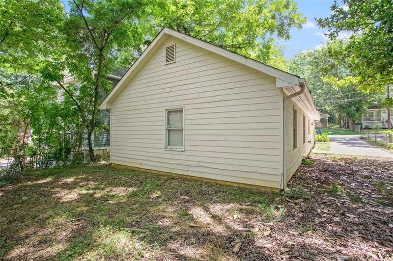 Image for property 2921 8th Street, Atlanta, GA 30344