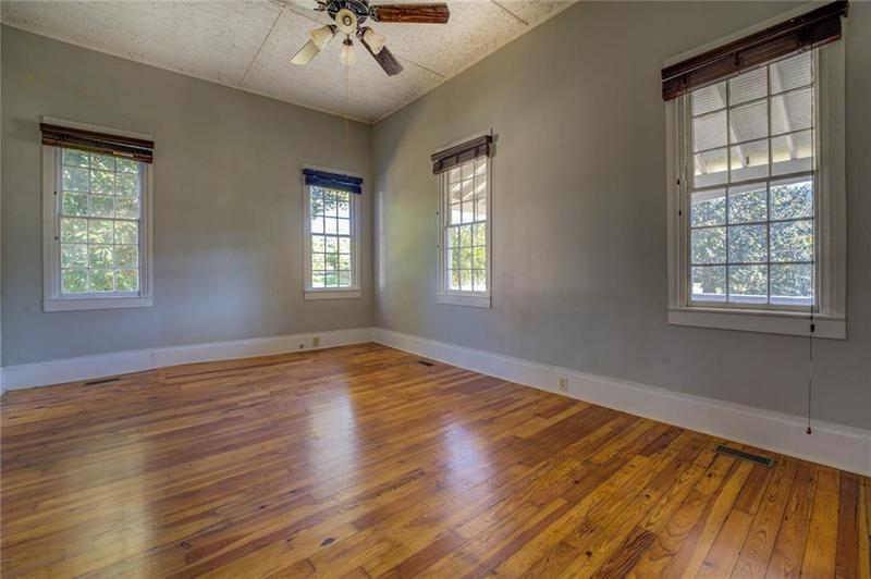 Image for property 38 Broad Street, Porterdale, GA 30014