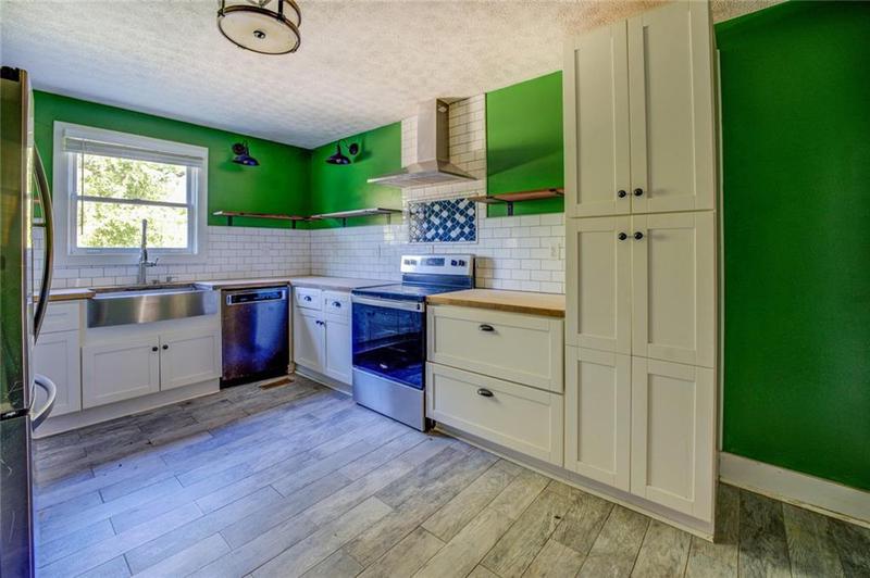 Image for property 38 Broad Street, Porterdale, GA 30014