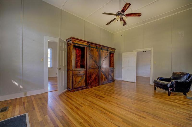 Image for property 38 Broad Street, Porterdale, GA 30014