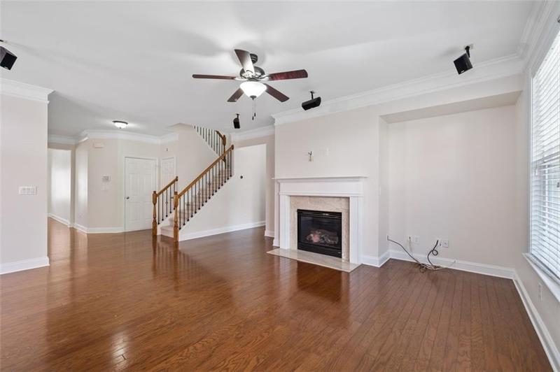 Image for property 812 Autry Oak Court, Alpharetta, GA 30022