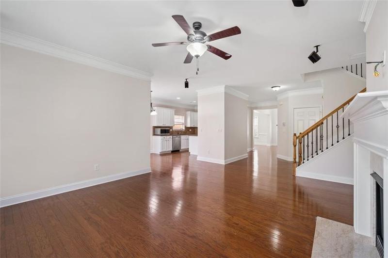 Image for property 812 Autry Oak Court, Alpharetta, GA 30022