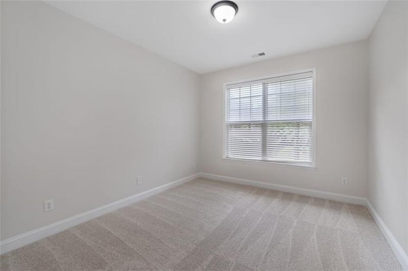 Image for property 812 Autry Oak Court, Alpharetta, GA 30022