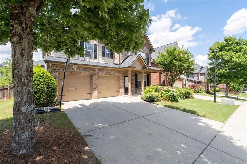 Image for property 812 Autry Oak Court, Alpharetta, GA 30022