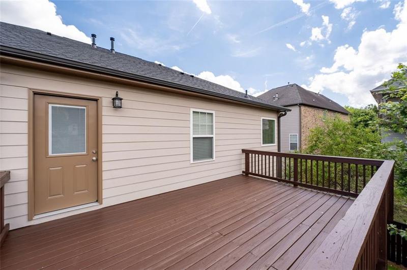 Image for property 812 Autry Oak Court, Alpharetta, GA 30022