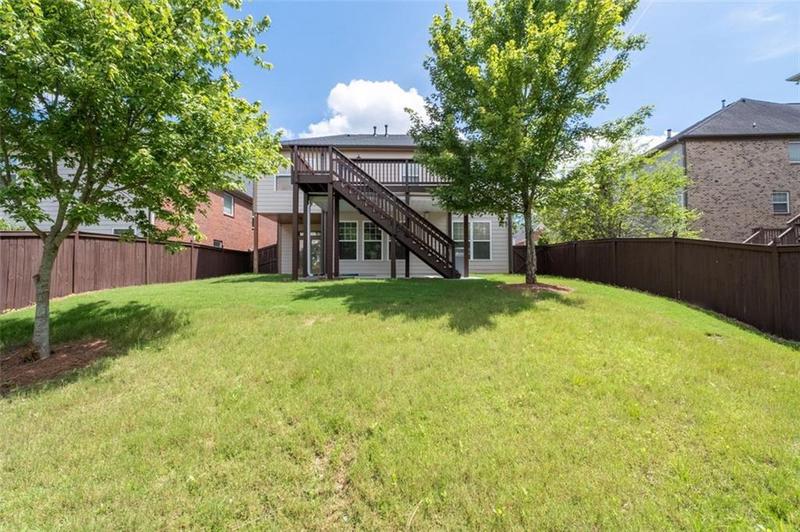 Image for property 812 Autry Oak Court, Alpharetta, GA 30022