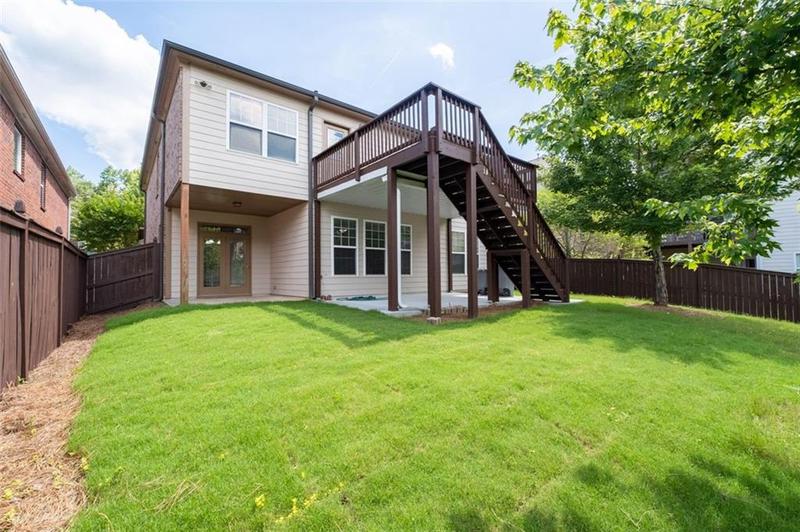 Image for property 812 Autry Oak Court, Alpharetta, GA 30022