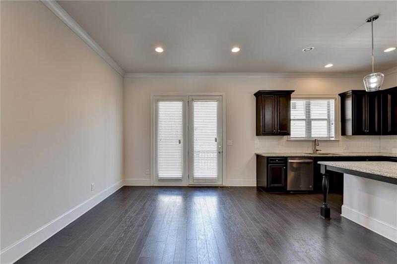 Image for property 614 Harrington Hills, Decatur, GA 30032