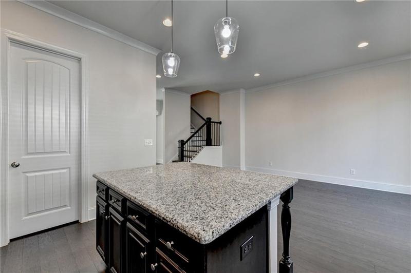Image for property 614 Harrington Hills, Decatur, GA 30032