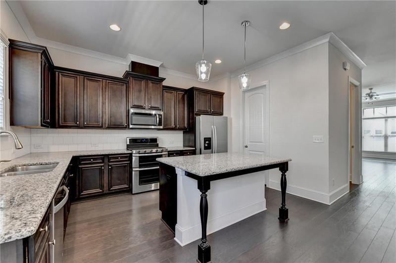 Image for property 614 Harrington Hills, Decatur, GA 30032