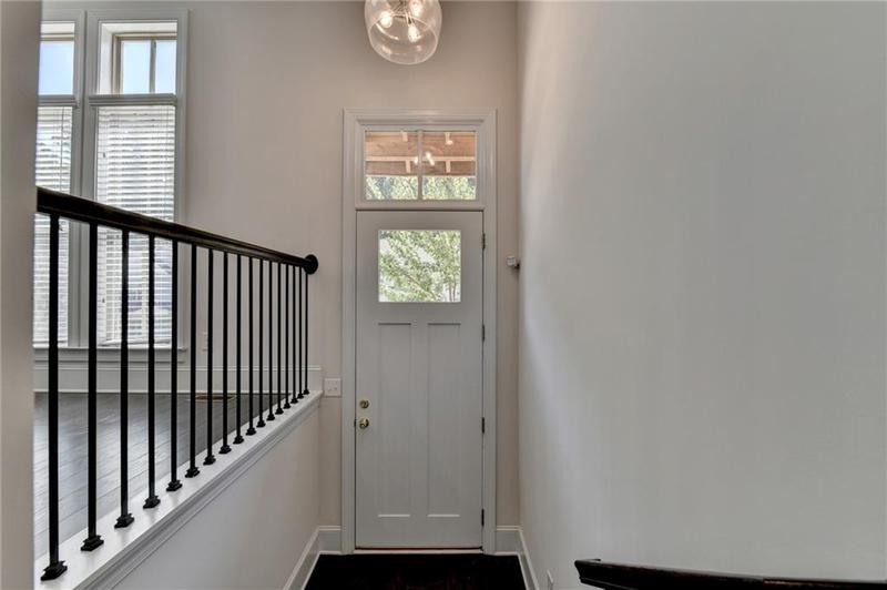 Image for property 614 Harrington Hills, Decatur, GA 30032
