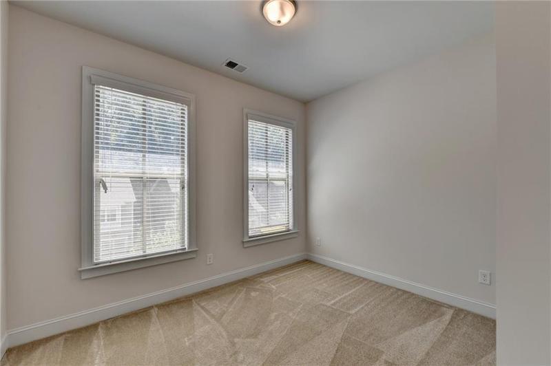 Image for property 614 Harrington Hills, Decatur, GA 30032