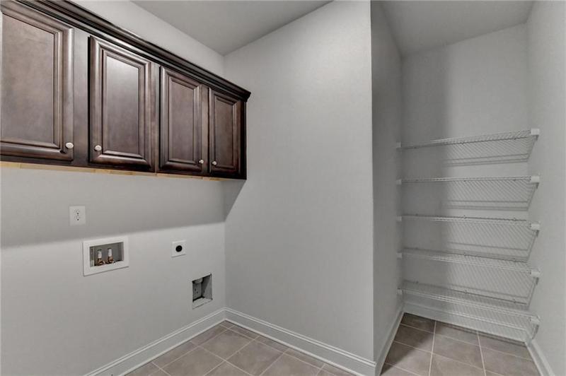 Image for property 614 Harrington Hills, Decatur, GA 30032