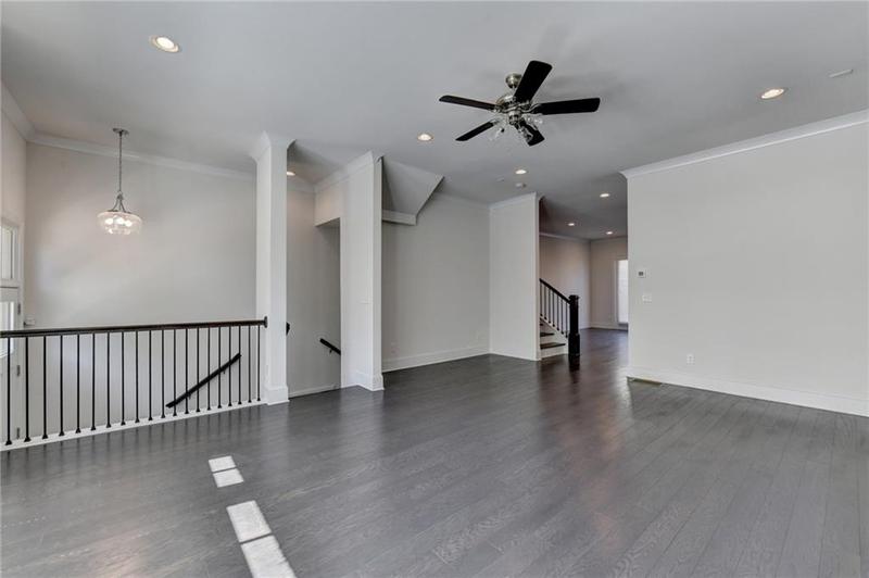 Image for property 614 Harrington Hills, Decatur, GA 30032