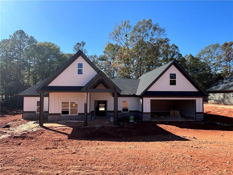 Image for property 152 White Oak Way, Monroe, GA 30655