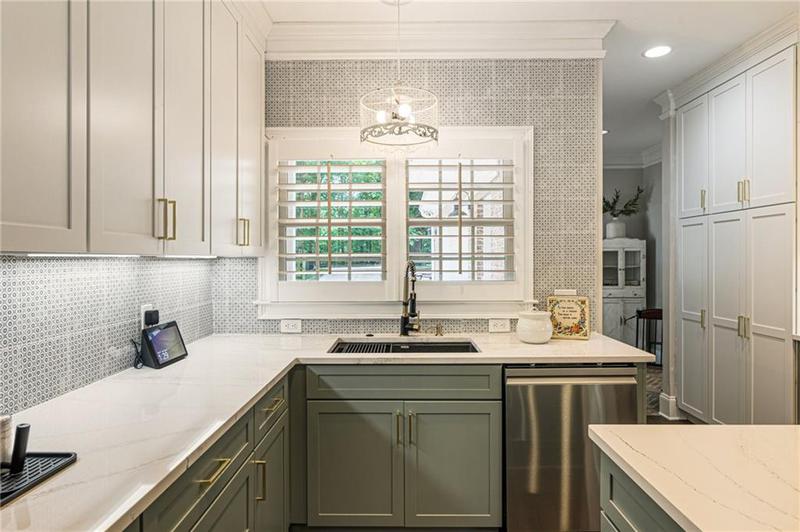 Image for property 18126 Birmingham Highway, Alpharetta, GA 30004