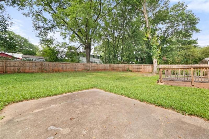 Image for property 2769 Glenvalley Drive, Decatur, GA 30032