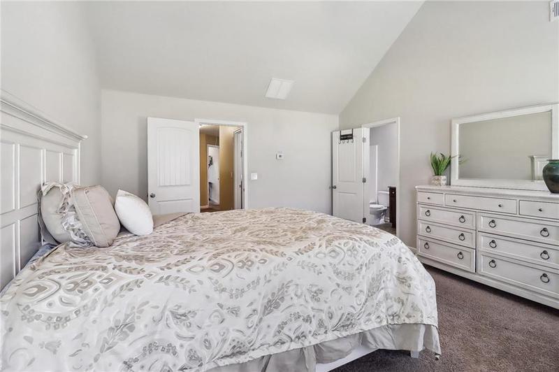 Image for property 1526 Iris Walk, Jonesboro, GA 30238