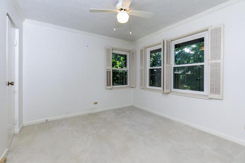 Image for property 301 Lakemoore Drive B, Atlanta, GA 30342