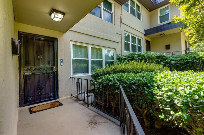 Image for property 301 Lakemoore Drive B, Atlanta, GA 30342
