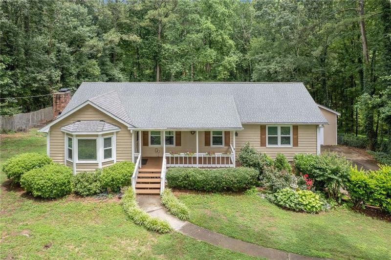 Image for property 1904 Britt Drive, Snellville, GA 30078