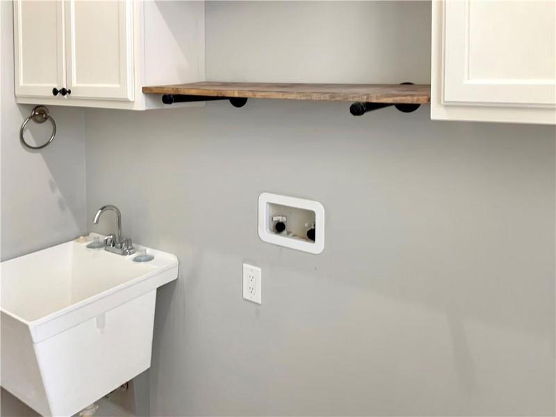 Image for property 305 Crest Pointe, Bremen, GA 30110