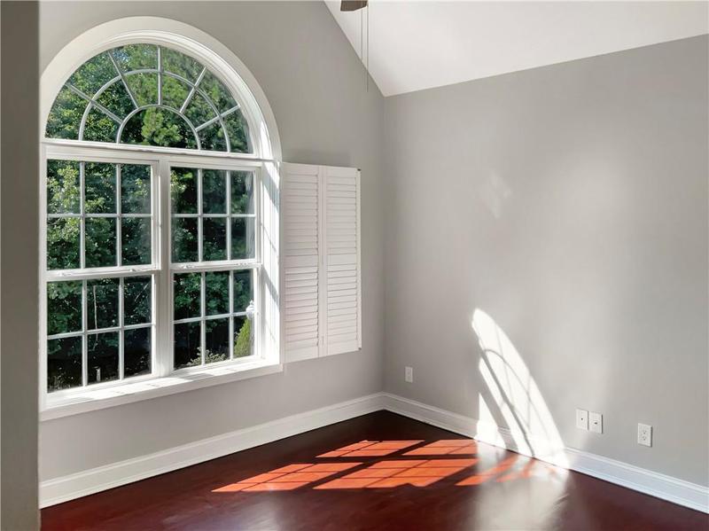 Image for property 305 Crest Pointe, Bremen, GA 30110