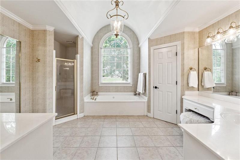 Image for property 100 Pine Mist Circle, Johns Creek, GA 30022