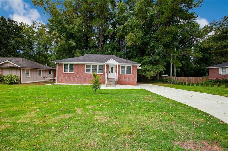 Image for property 690 GREEN ACRES Road, Smyrna, GA 30080