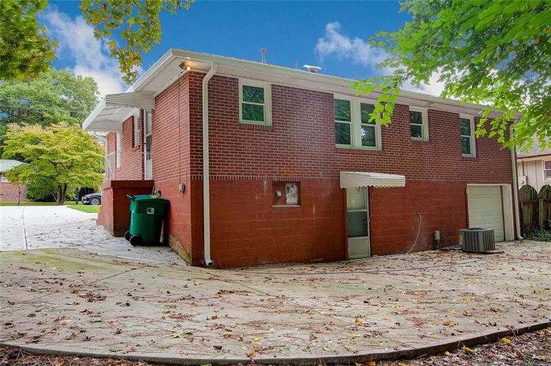 Image for property 690 GREEN ACRES Road, Smyrna, GA 30080